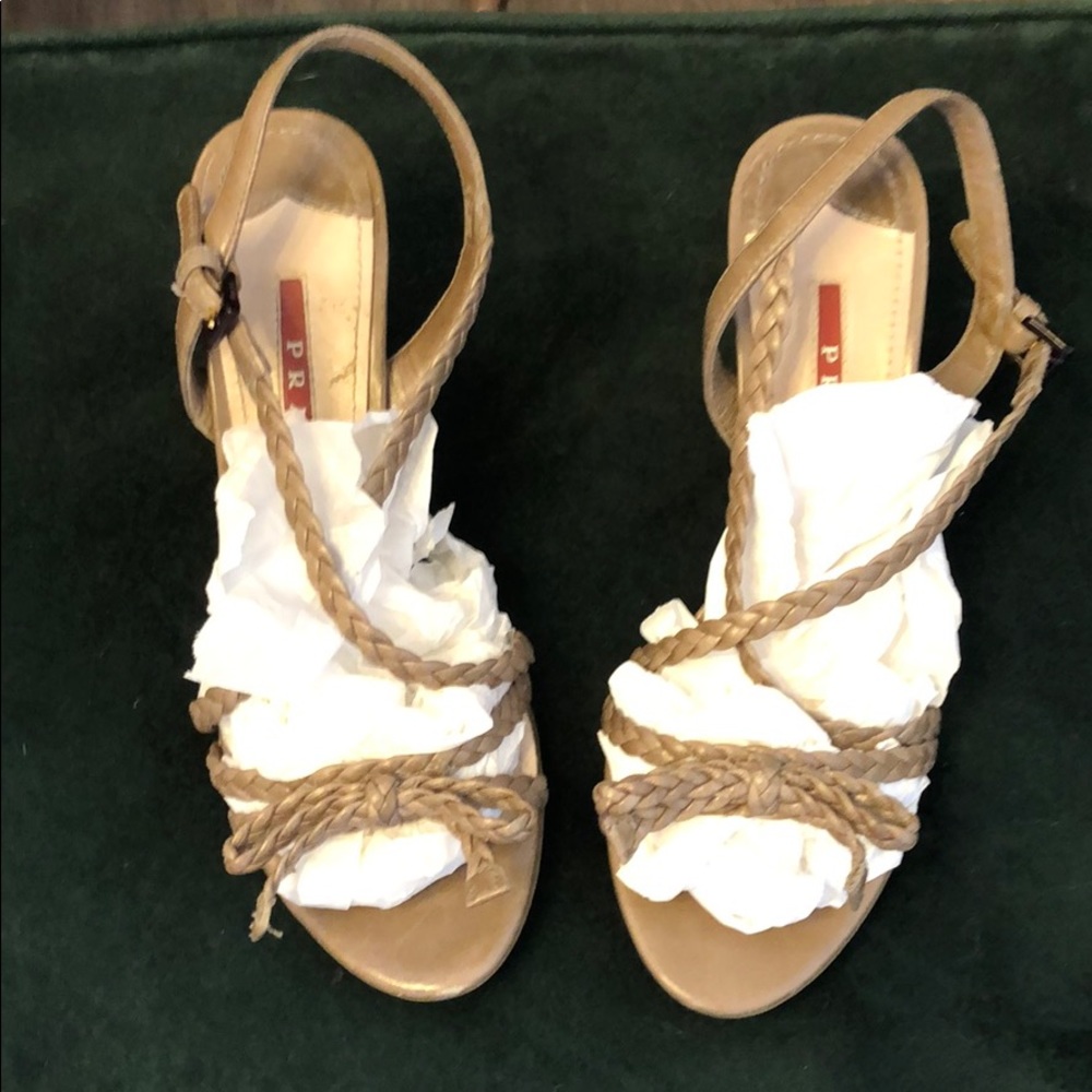 💥PRADA Braided Wedge Sandals